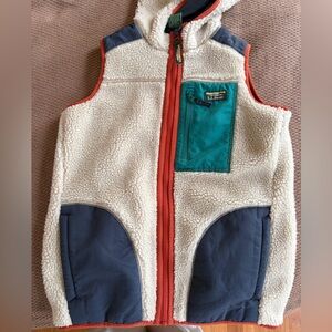 L.L. Bean Cream Sherpa Vest with Teal Pocket & Rust Zipper